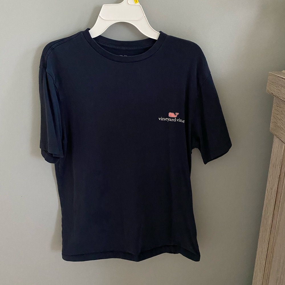 Navy Vineyard Vines Shirt! -small blemishes